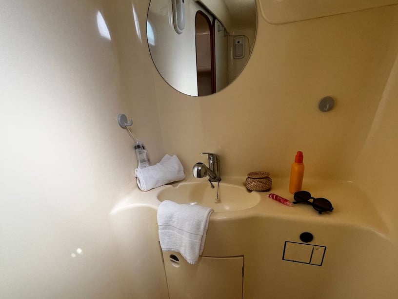 Grez-Neuville Motorboot 1 Kabine 4 Liegeplätze 4 Gäste 8.85 m Nummer des Inserats: #27686 3