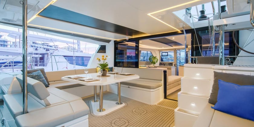 St. George's Catamaran 4 cabin 11 berths 12 guests 15.4 m Listing Number: #27705 4