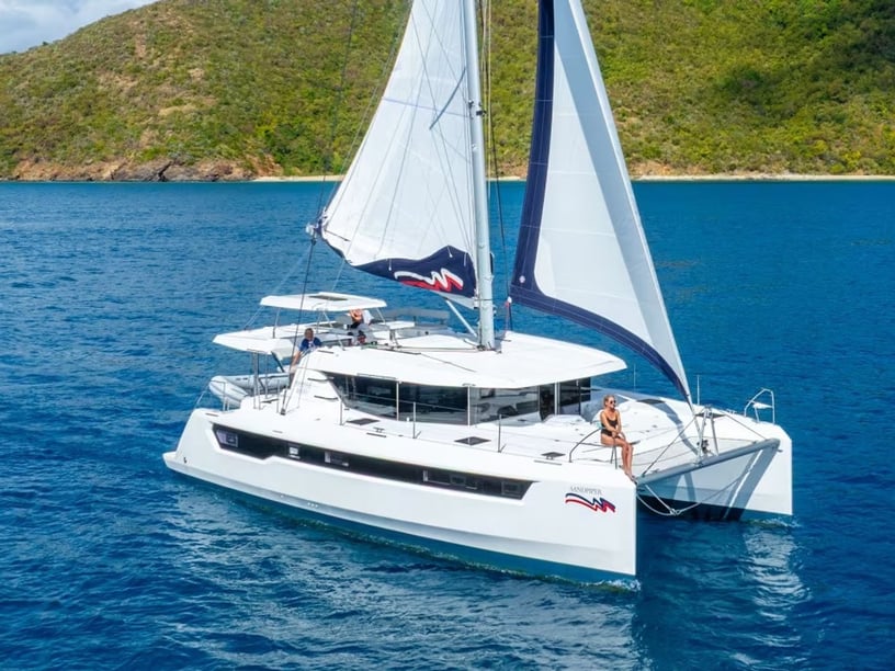 Road Town Catamaran Cabine 4  10  slaapplaatsen 10  gasten 13.9 m Lijstnummer: #27762