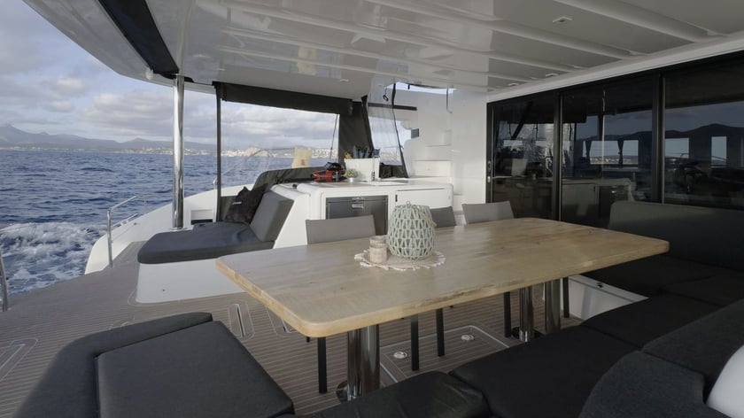 Kaštel Gomilica Segelboot 5 Kabine 10 Liegeplätze 10 Gäste 18.38 m Nummer des Inserats: #27798 4