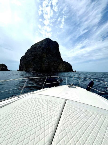 Tropea Motor Yacht 3 cabin 6 berths 16 guests 18 m Listing Number: #27849 5