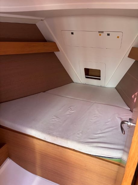 Palermo Velero Cabina 2  4  literas 4  invitados 9.67 m Número de anuncio: #27858 4