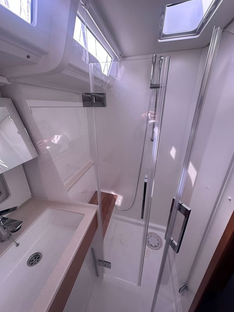 Procida Catamaran 4 cabin 10 berths 10 guests 14.6 m Listing Number: #27872 3