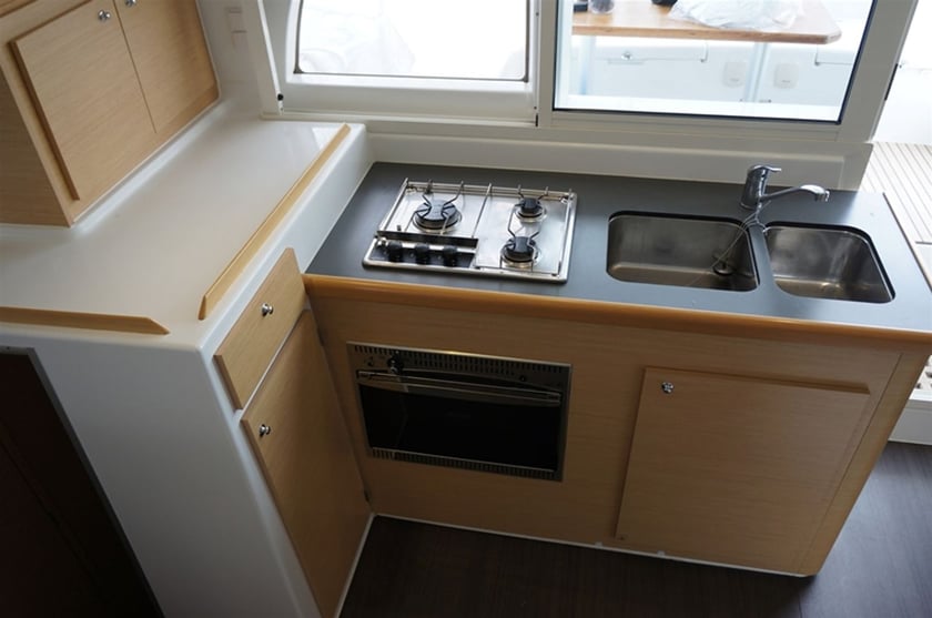 Gouvia Catamaran 6 cabin 10 berths 10 guests 11.55 m Listing Number: #27895 3