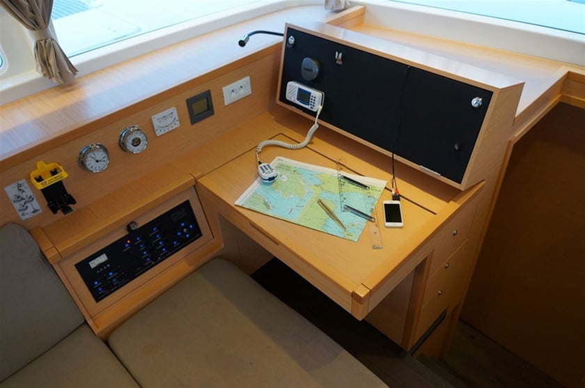 Gouvia Katamaran 6 Kabine 10 Liegeplätze 10 Gäste 11.97 m Nummer des Inserats: #27899 3