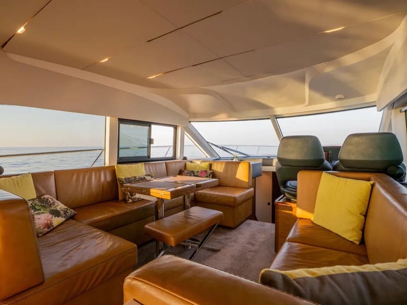 Seget Donji Yacht a motore cabina 3  cuccette 6  6  ospiti 17.95 m Numero dell'inserzione: #27915 2