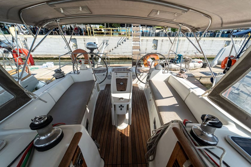 Kavala Barca a vela cabina 4  cuccette 8  10  ospiti 12.75 m Numero dell'inserzione: #27976 4