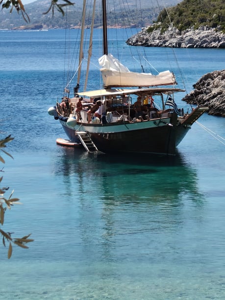 Skopelos Gulet 4 kabin Konaklama 10 kişi Seyir 12 kişi 15.5 m İlan No: #27979