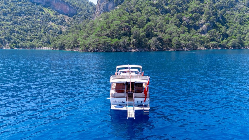 Göcek Caicco cabina 3  cuccette 6  6  ospiti 15 m Numero dell'inserzione: #27994 3