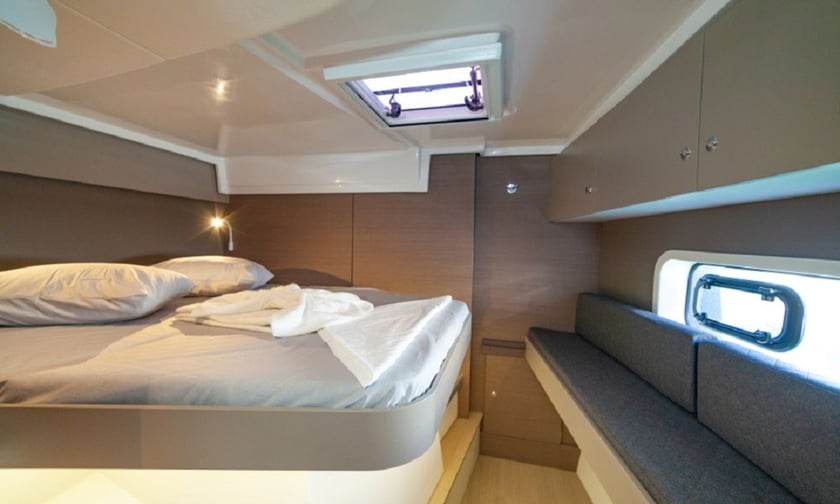 Ibiza Katamaran 4 kabin Konaklama 12 kişi Seyir 12 kişi 12.31 m İlan No: #28017 3