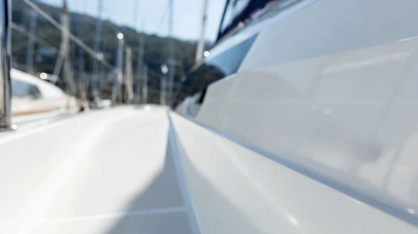 Vibo Marina Barca a vela cabina 3  cuccette 8  8  ospiti 12.35 m Numero dell'inserzione: #28022 4