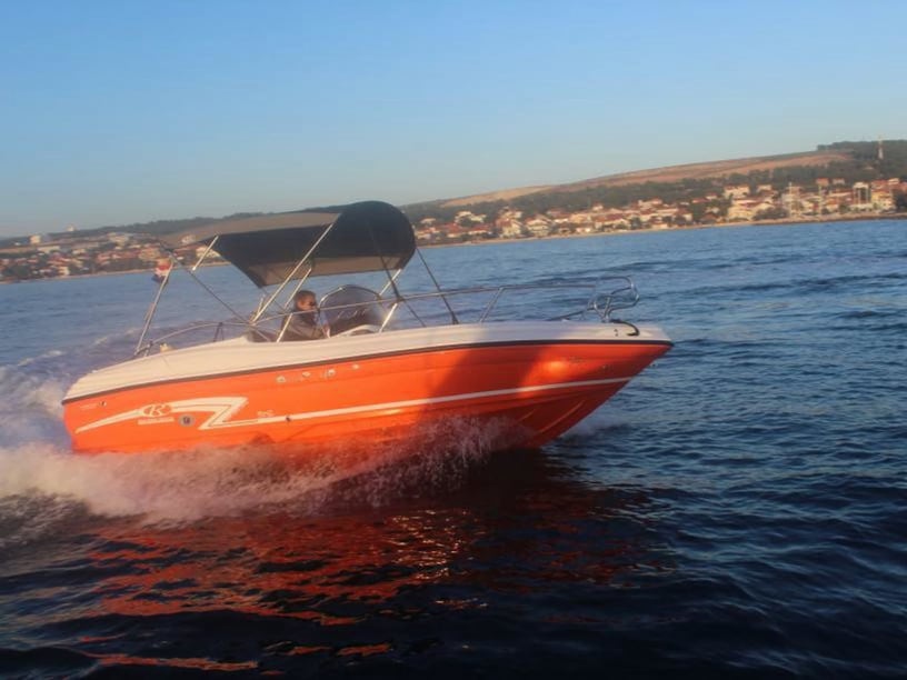 Zara Motoscafo    5.56 m Numero dell'inserzione: #28034