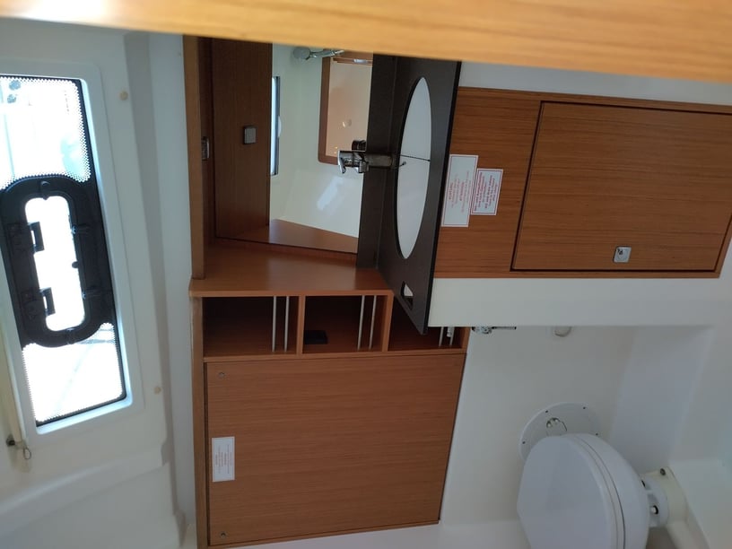 Yerseke Yelkenli 3 kabin Konaklama 7 kişi Seyir 7 kişi 12.35 m İlan No: #28046 5