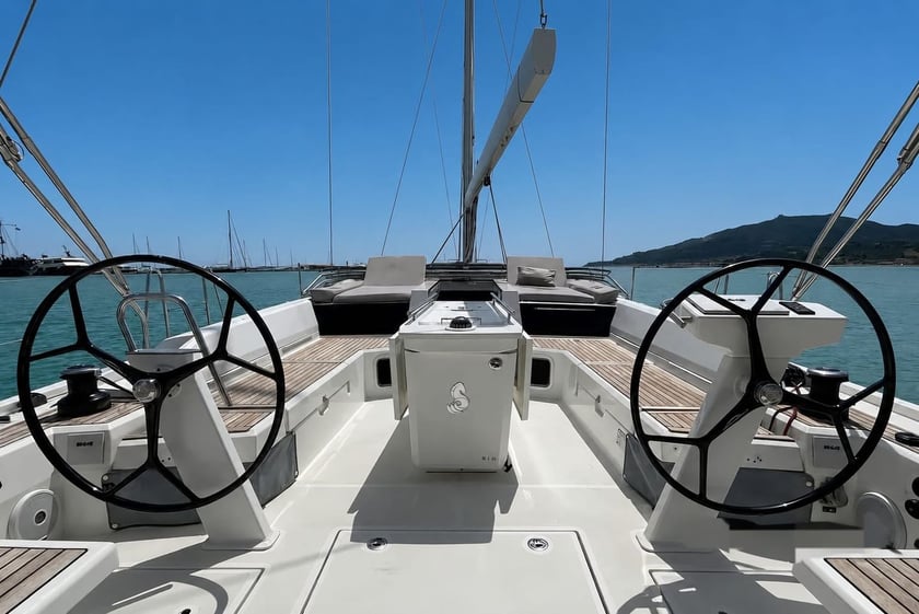Vliho Yelkenli 6 kabin Konaklama 11 kişi Seyir 10 kişi 15.94 m İlan No: #28054 3