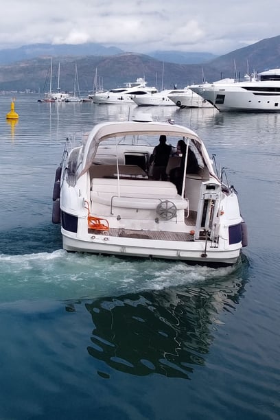 Fethiye Motorboot Cabine 2  3  slaapplaatsen 3  gasten 11.95 m Lijstnummer: #28055 2