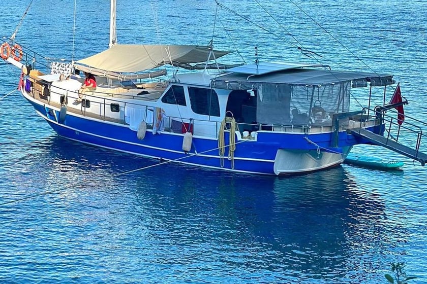 Göcek Gulet 3 Kabine 6 Liegeplätze 6 Gäste 17 m Nummer des Inserats: #28099 4