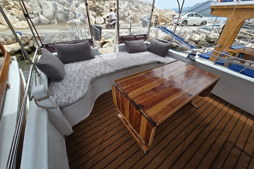 Kekova Gulet Cabine 3  6  slaapplaatsen 6  gasten 14 m Lijstnummer: #28100 4