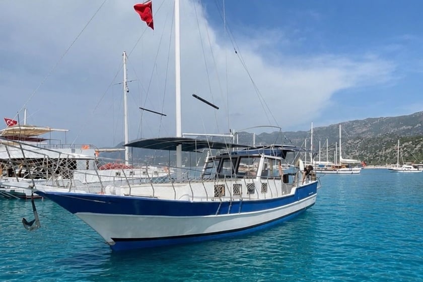 Kekova Gulet 3 kabin Konaklama 6 kişi Seyir 6 kişi 14 m İlan No: #28100 2