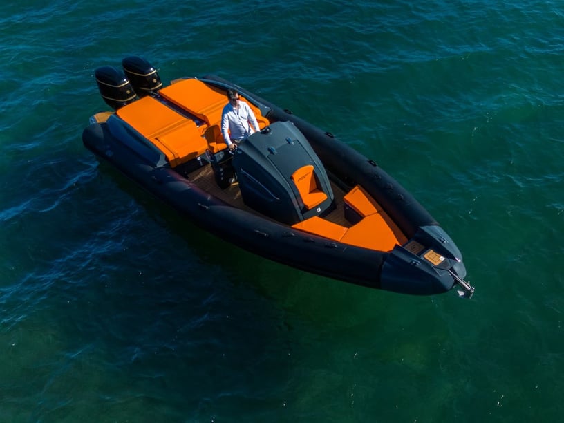 Lavrion Motorboat   10 guests 9.6 m Listing Number: #28109