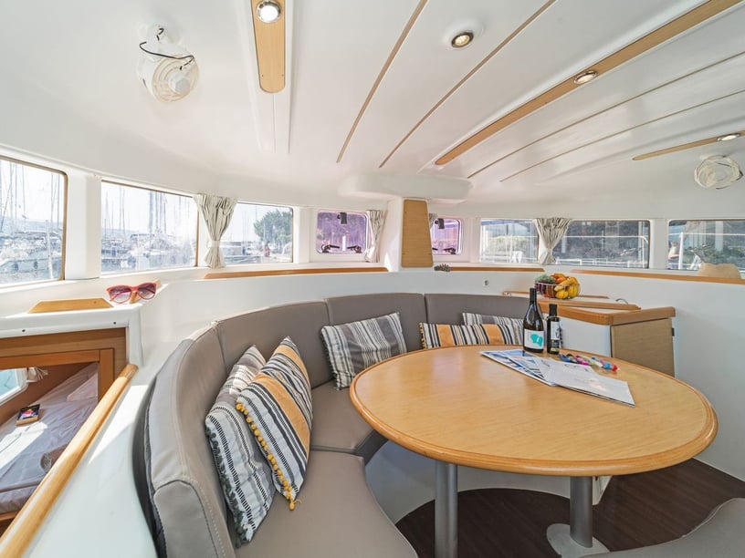 Kavala Catamarano cabina 6  cuccette 10  10  ospiti 11.55 m Numero dell'inserzione: #28110 5