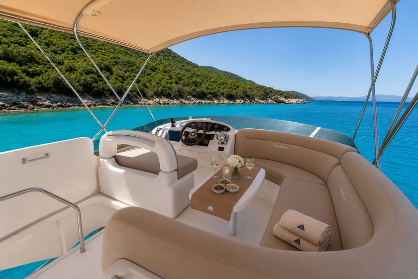 Bodrum Yacht à moteur Cabine 2   Invités 6  15 m Numéro de l'annonce: #28112 5