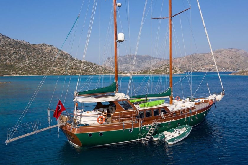 Kos Gulet Cabine 4  8  slaapplaatsen 8  gasten 22.76 m Lijstnummer: #28127 4