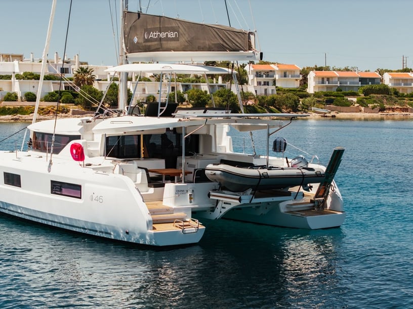 Skiathos Catamaran 4 cabin 12 berths 12 guests 13.99 m Listing Number: #28133 2