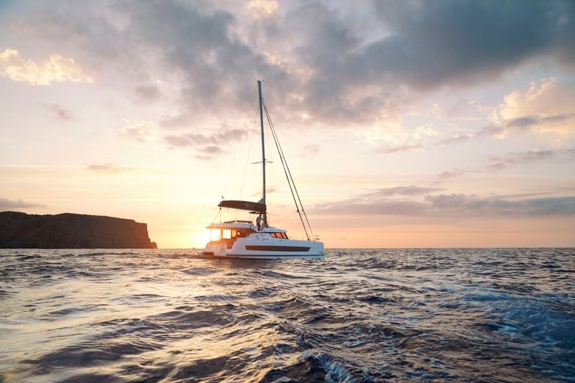 Palermo Catamaran Cabine 4  12  slaapplaatsen 10  gasten 12.31 m Lijstnummer: #28135 3