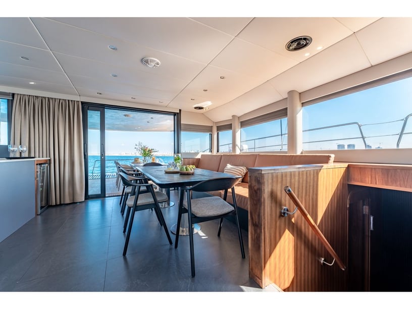 Lavrion Catamaran Cabine 4  8  slaapplaatsen 8  gasten 20.05 m Lijstnummer: #28189 2