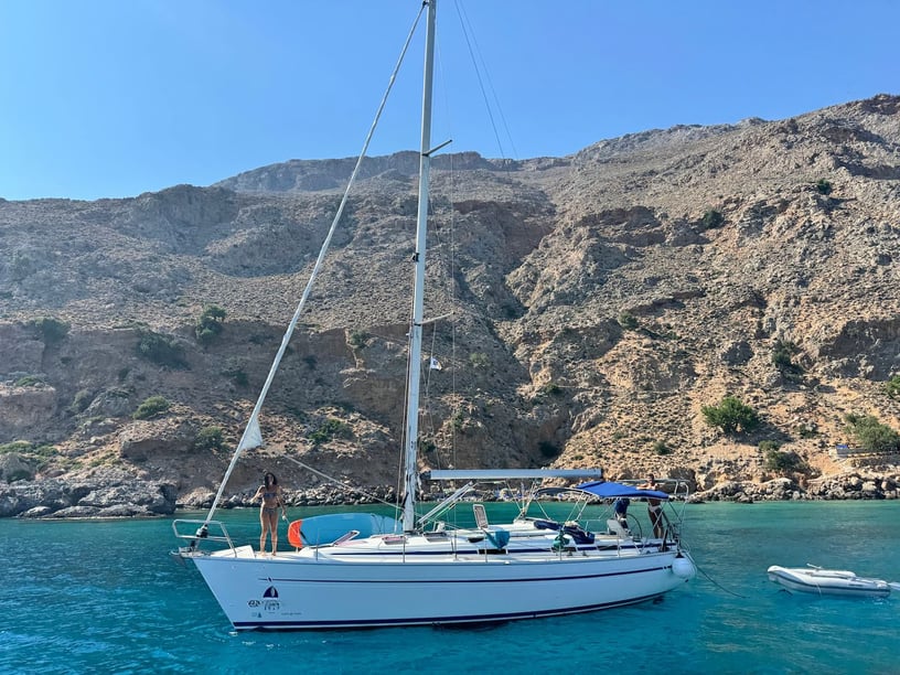 Chora Sfakion Sailboat 3 cabin 6 berths 6 guests 12.18 m Listing Number: #28194 5