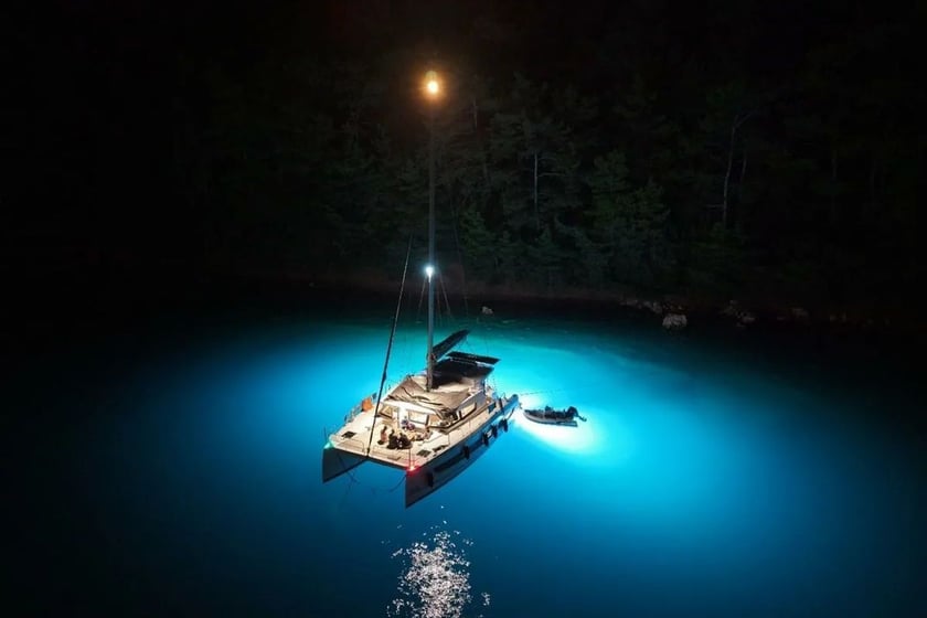 Orhaniye Catamaran Cabine 4  7  slaapplaatsen 7  gasten 12.45 m Lijstnummer: #28201 3