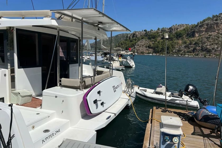 Orhaniye Catamaran Cabine 4  7  slaapplaatsen 7  gasten 12.45 m Lijstnummer: #28201 4