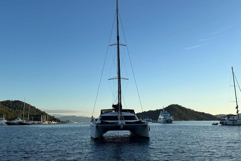 Alacati Catamaran Cabine 4  8  slaapplaatsen 10  gasten 12 m Lijstnummer: #28202 3
