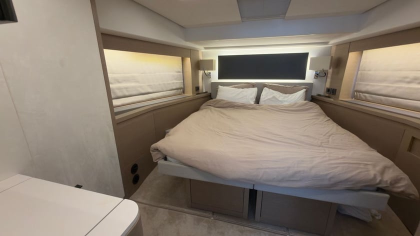 Sukosan Motorjacht Cabine 3  6  slaapplaatsen 6  gasten 18.7 m Lijstnummer: #28204 3