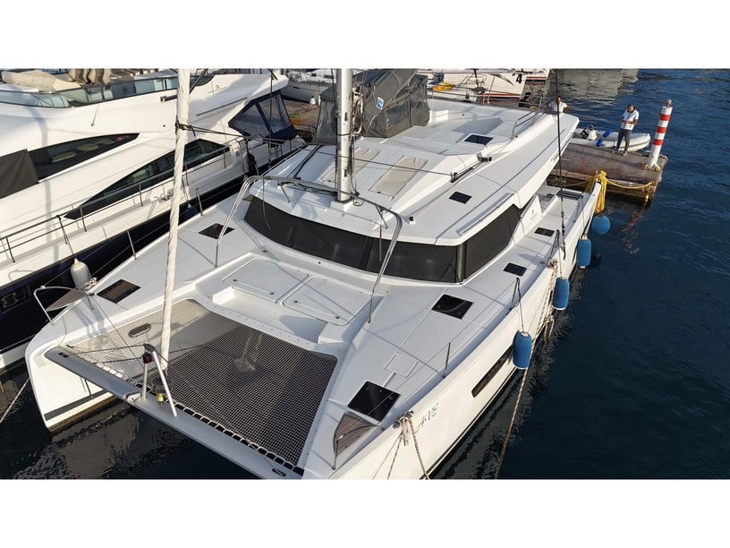 Marmaris Catamaran Cabine 4  Couchettes 8  Invités 8  13.45 m Numéro de l'annonce: #28213 3