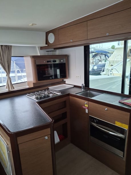 Trogir Catamaran 4 cabin 12 berths 12 guests 12.8 m Listing Number: #28218 5