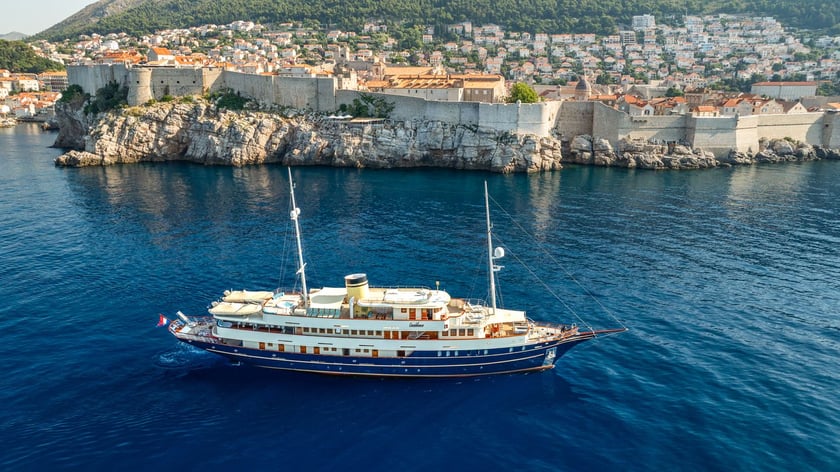 Trogir Motor Yacht 18 cabin 36 berths 36 guests 53.3 m Listing Number: #28241 3