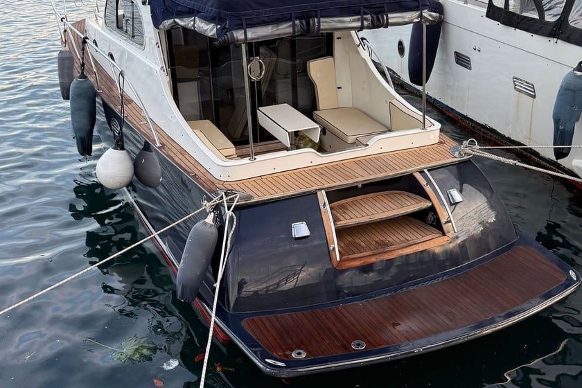 Arnavutköy Motoryat   Seyir 8 kişi 11 m İlan No: #28258 2