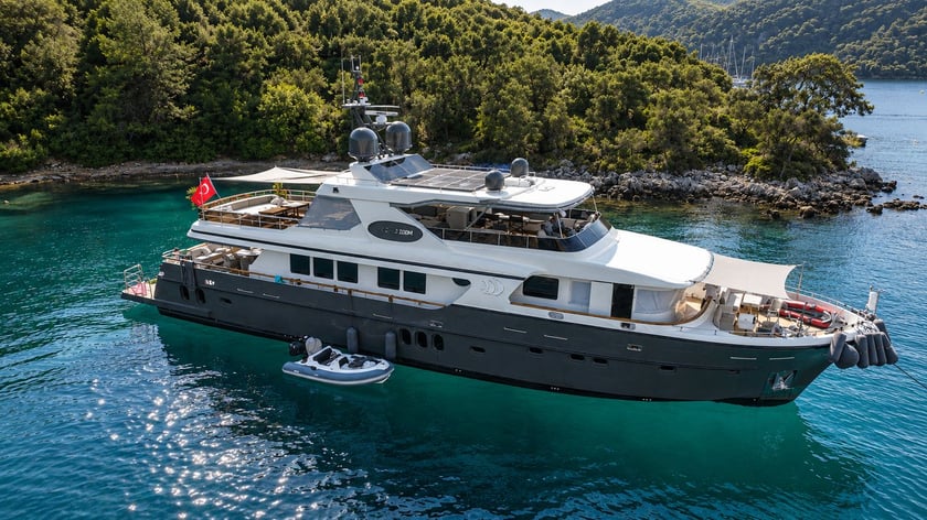 Gocek Motorjacht Cabine 6  12  slaapplaatsen 12  gasten 33 m Lijstnummer: #28277 2