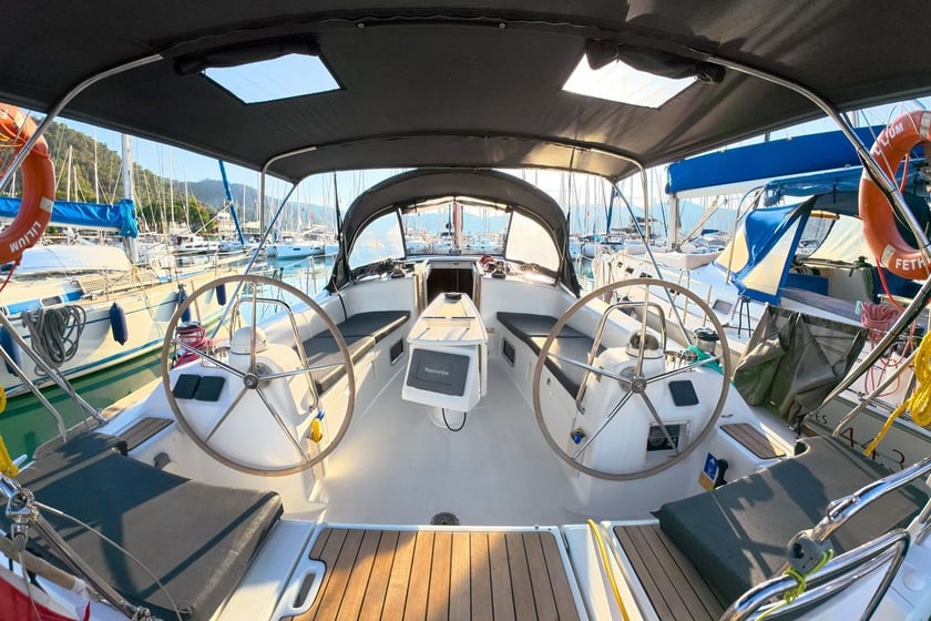 Fethiye Yelkenli 4 kabin Konaklama 8 kişi Seyir 8 kişi 13.11 m İlan No: #28279