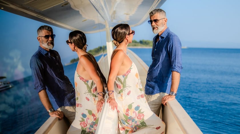 Kaštel Gomilica Motorjacht Cabine 5  10  slaapplaatsen 10  gasten 30.95 m Lijstnummer: #28307 4