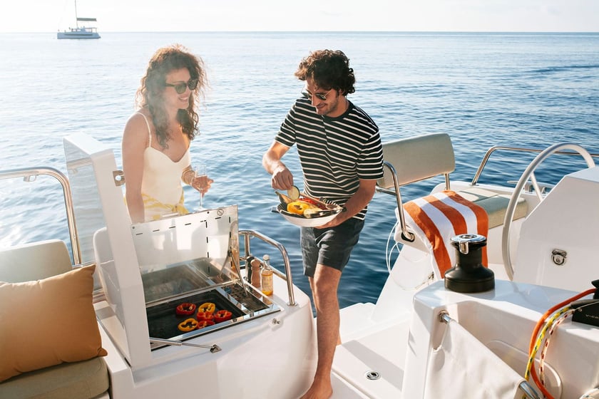 Sant Antoni de Portmany Catamarán Cabina 5  8  literas 10  invitados 12.19 m Número de anuncio: #28313 3