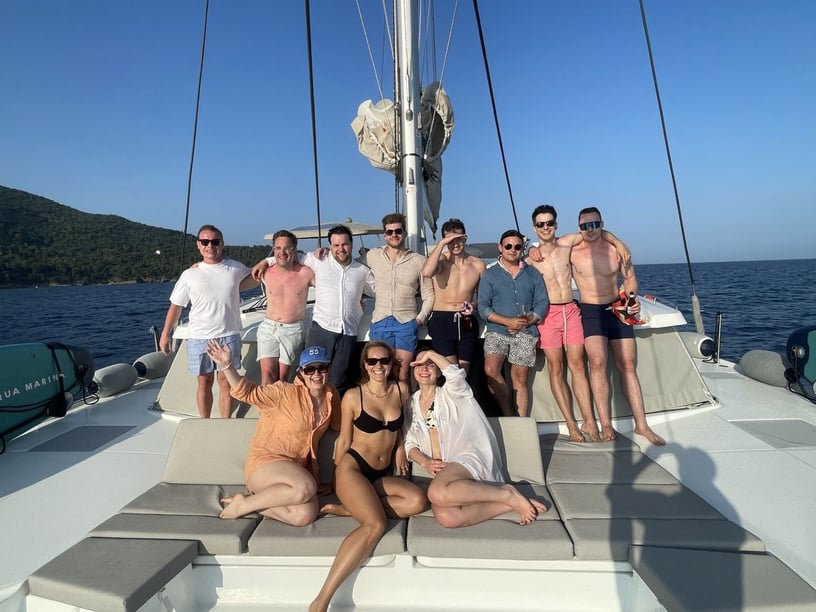 Bormes-les-Mimosas Katamaran 4 Kabine 8 Liegeplätze 8 Gäste 13.45 m Nummer des Inserats: #28319 4