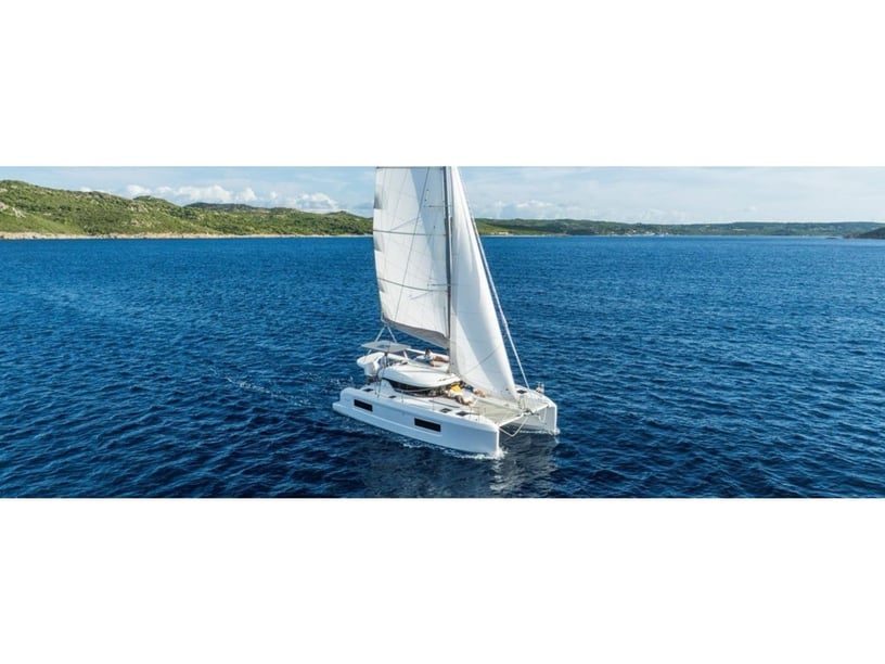 Portisco Katamaran 4 kabin Konaklama 10 kişi Seyir 10 kişi 11.38 m İlan No: #28327