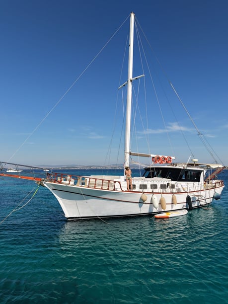 Çeşme Gulet   12  gasten 20 m Lijstnummer: #28331 2