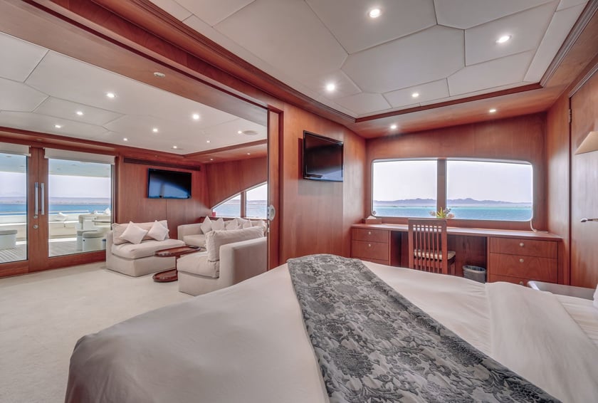 El Gouna - Hurghada Motor Yacht 6 cabin 13 berths 13 guests 40 m Listing Number: #28335 3