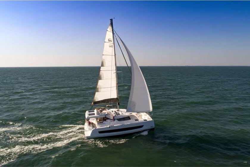 Marmaris Katamaran 4 kabin Konaklama 8 kişi Seyir 8 kişi 12.31 m İlan No: #28350 2