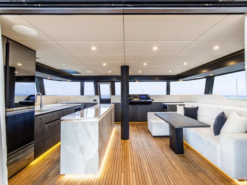 Palma de Mallorca Catamaran 6 cabin 10 berths 10 guests 18.3 m Listing Number: #28408 2