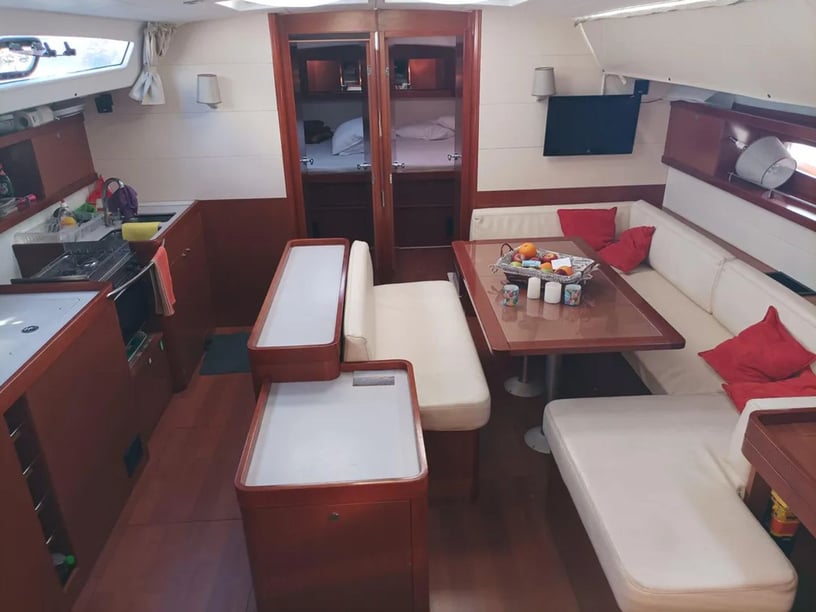 Elefsina Sailboat 5 cabin 10 berths 10 guests 15.94 m Listing Number: #28415 2