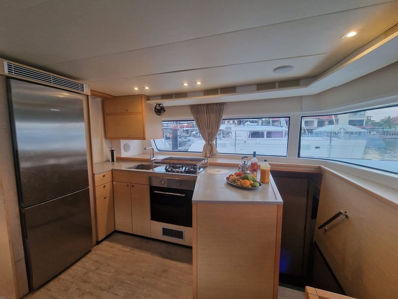 Martinique Katamaran 6 kabin Konaklama 12 kişi Seyir 12 kişi 15.84 m İlan No: #28431 2